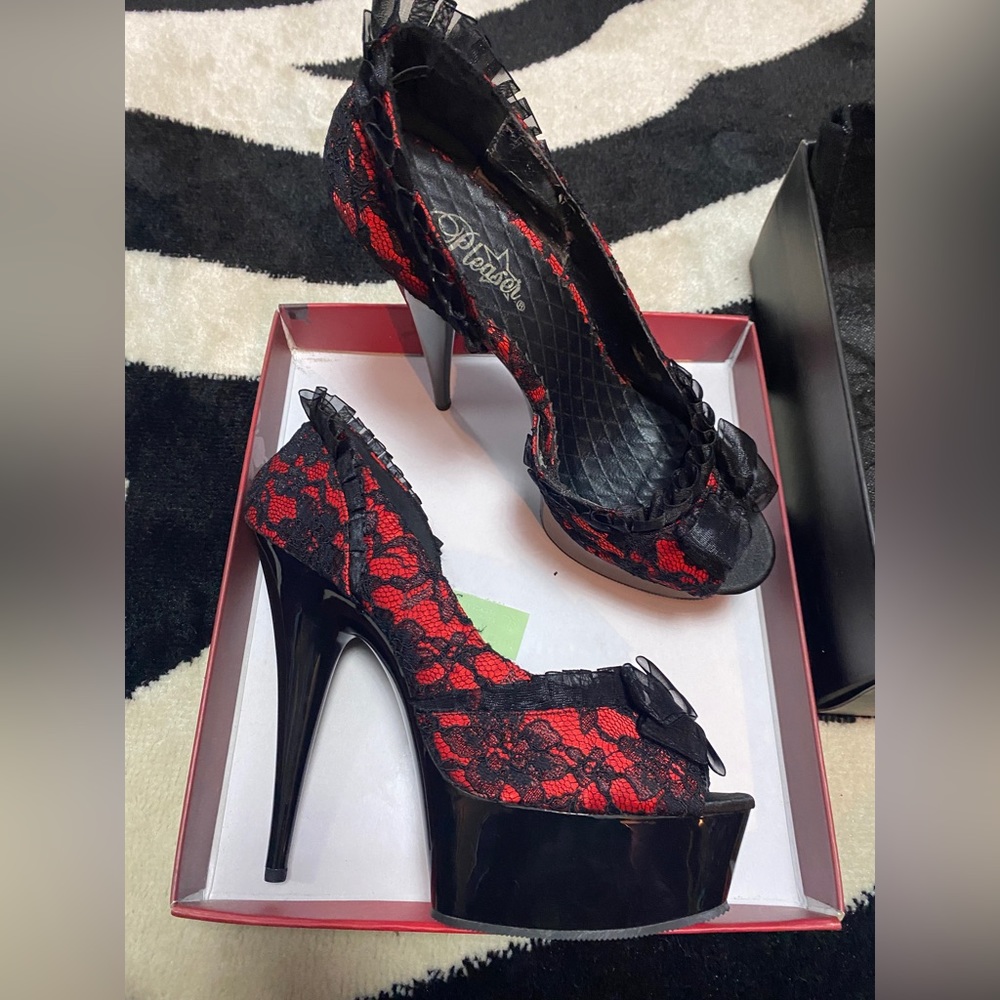 Pleaser size 12 with box